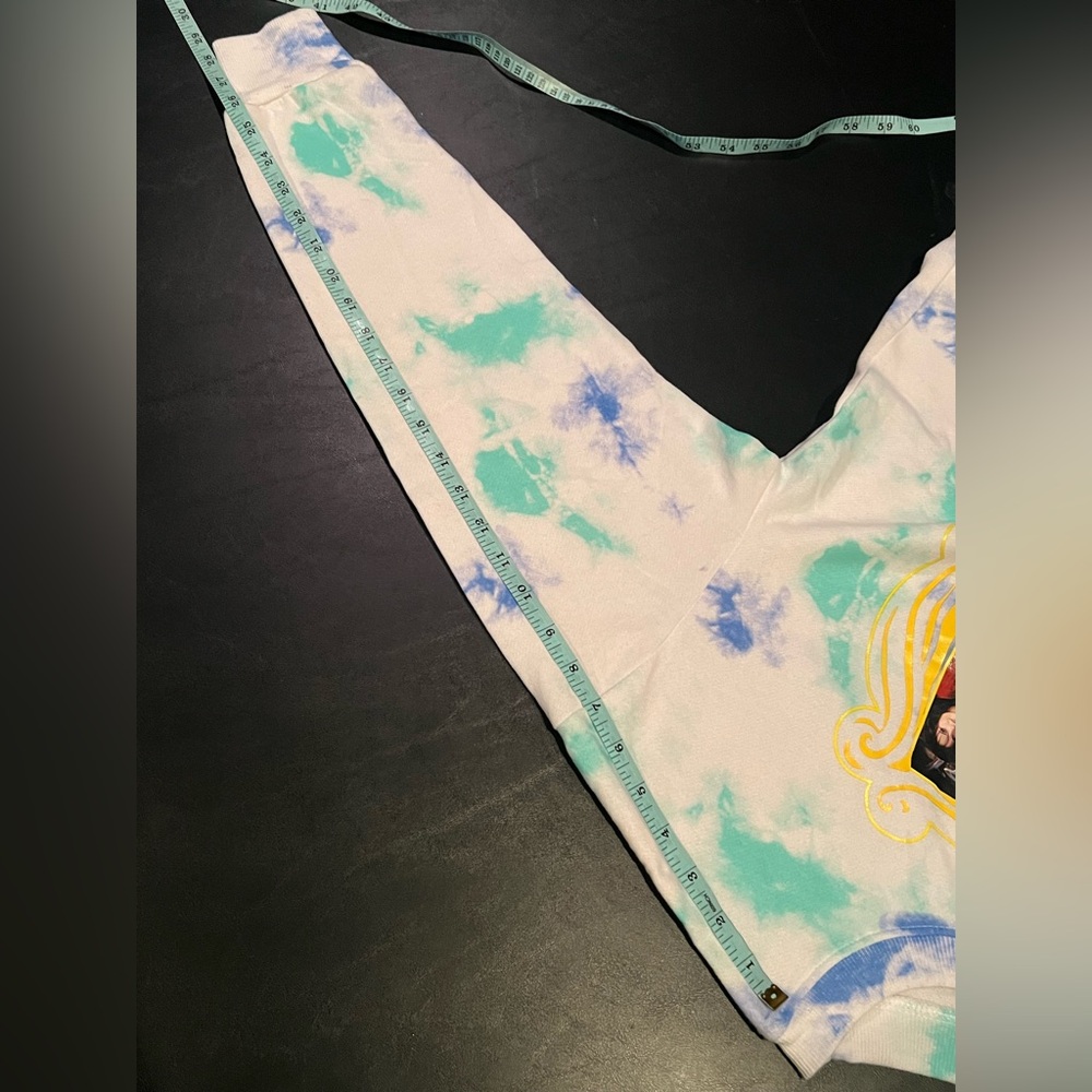 Friends Cast Juniors Tie-dye Graphic Sweatshirt - Picture 11 of 11